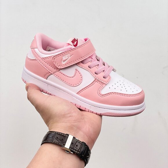 Nike SB Dunk Low White Pink Sneakers - Picture 1 of 6